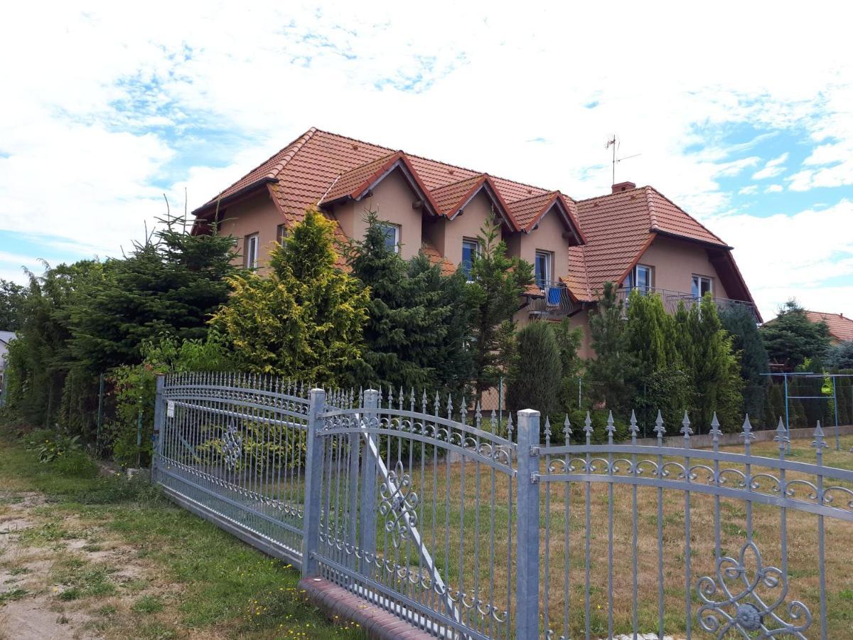 Magnolia Agroturystyka Apartment Wrzosowo  Екстериор снимка